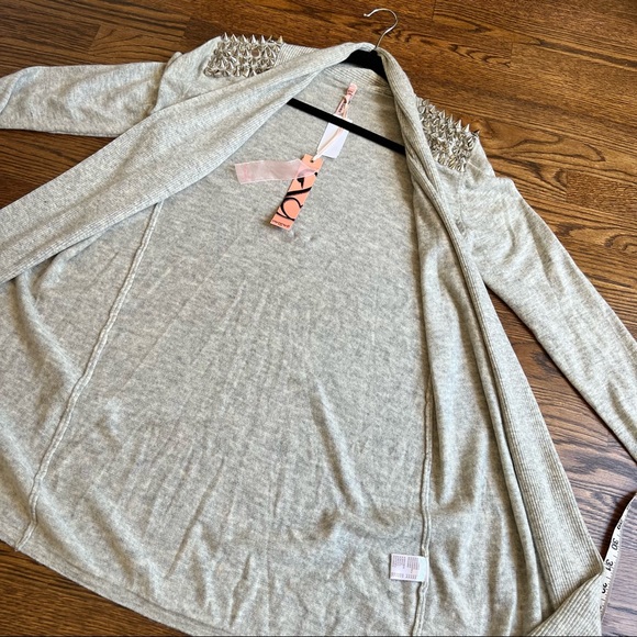 NWT Sweewe Paris x LF studded shoulder cardigan - Picture 9 of 12